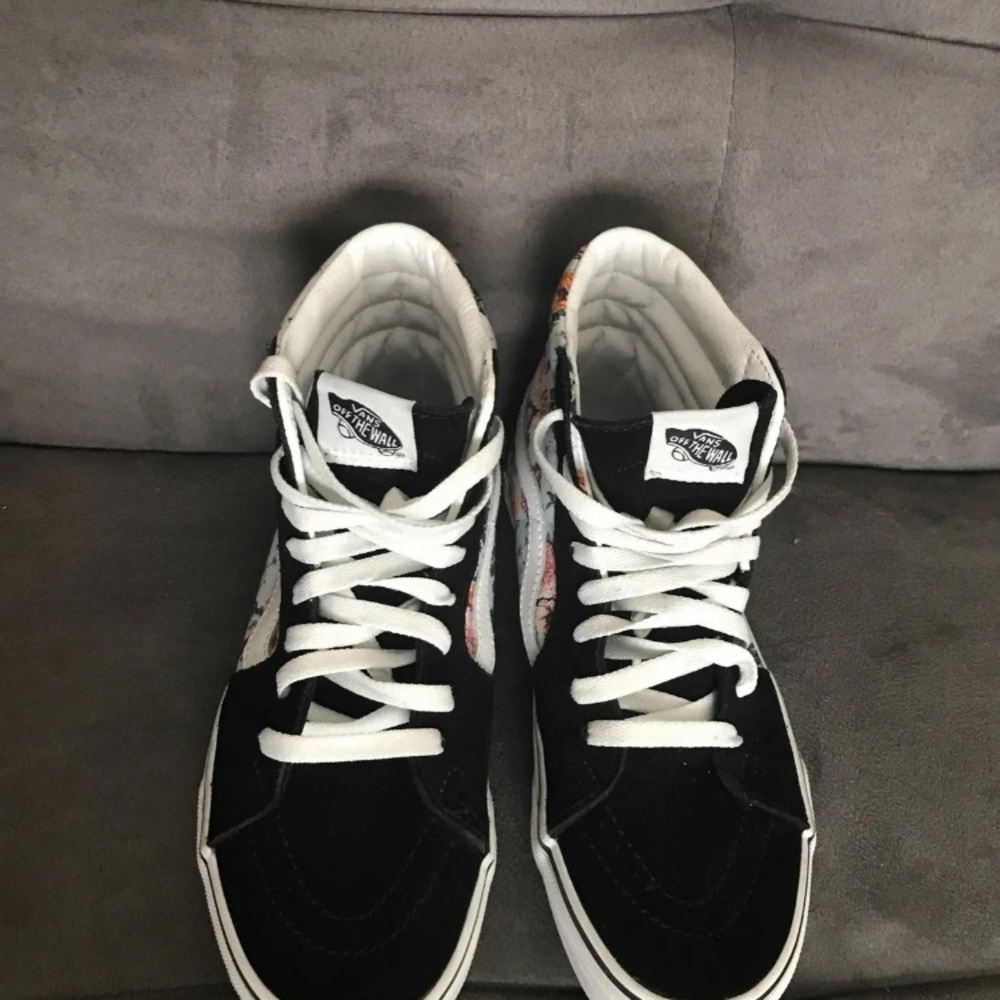 Vans  sneakers - Picture 2 of 4